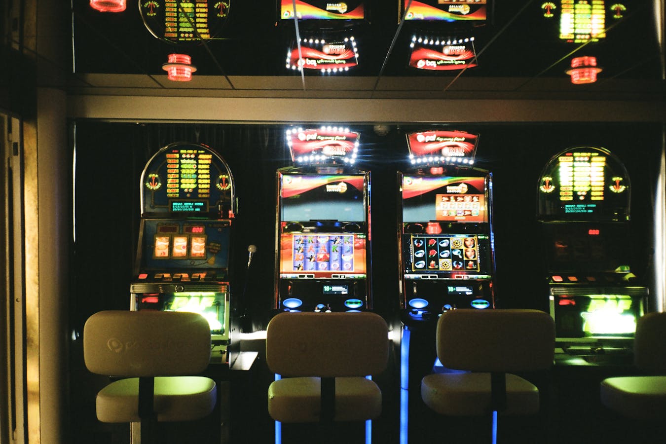 The Thrill of Online Casinos: A Guide for Guest Contributors